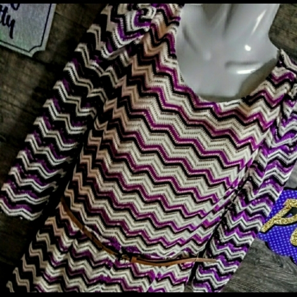 Ark & Co. Romper Size L Belted Cheveron Print - Picture 9 of 12